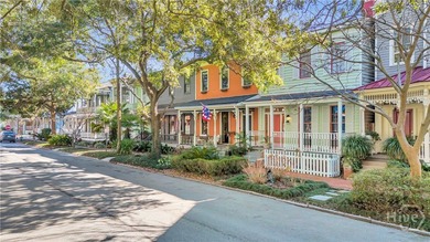 ---BACK ON MARKET AT NO FAULT OF SELLER---This 3-bed, 3-bath - photo 3