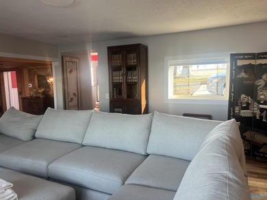 Welcome to scenic Weiss Lake! This beautifully renovated home - photo 12