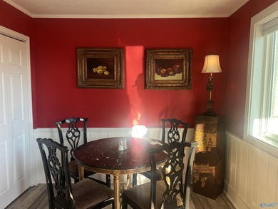 Welcome to scenic Weiss Lake! This beautifully renovated home - photo 18