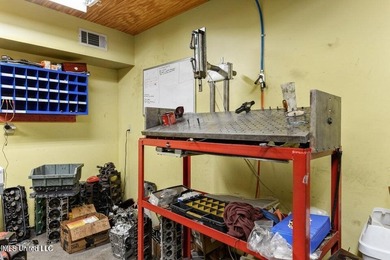 Main Street Machine Building is for Sale. Owner is selling - photo 22