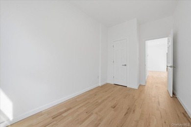 Fully renovated legal 2-family home in the Westchester Square - photo 22