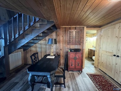 Welcome to scenic Weiss Lake! This beautifully renovated home - photo 24