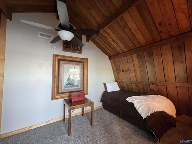 Welcome to scenic Weiss Lake! This beautifully renovated home - photo 28