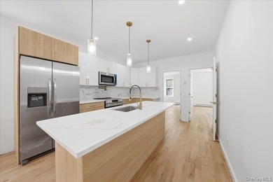 Fully renovated legal 2-family home in the Westchester Square - photo 34