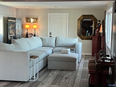 Welcome to scenic Weiss Lake! This beautifully renovated home - photo 34