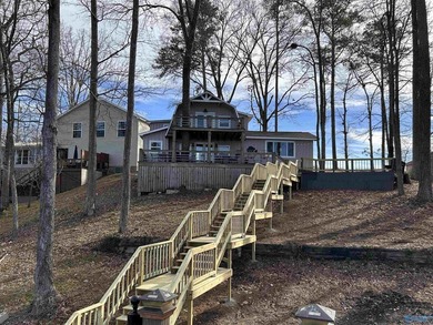 Welcome to scenic Weiss Lake! This beautifully renovated home - photo 38