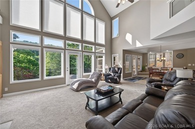 This 5-bedroom, 3.5-bath lakefront home in Four Seasons is - photo 11