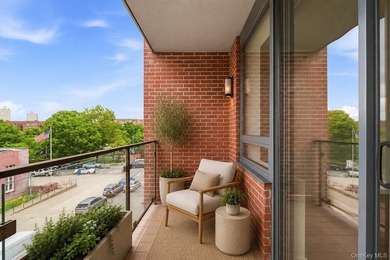Smart Design Meets Incredible Private Outdoor Space at The - photo 17