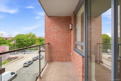 Smart Design Meets Incredible Private Outdoor Space at The - photo 19