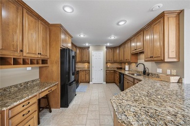 This 5-bedroom, 3.5-bath lakefront home in Four Seasons is - photo 20