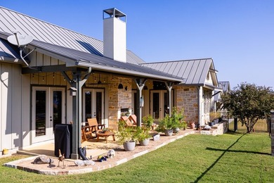 Lovely stand alone German Cottage in Comanche Trace with no - photo 22