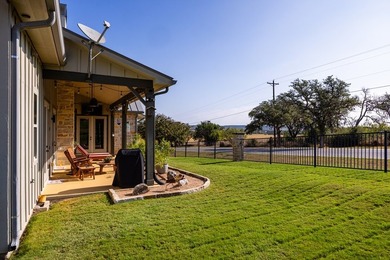 Lovely stand alone German Cottage in Comanche Trace with no - photo 23