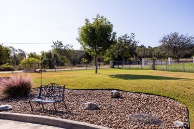 Lovely stand alone German Cottage in Comanche Trace with no - photo 25