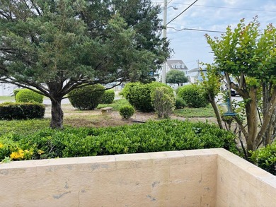 Fantastic classic beach home just a block from the ocean in the - photo 29