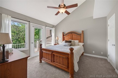 This 5-bedroom, 3.5-bath lakefront home in Four Seasons is - photo 43