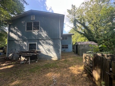 Looking for a project while enjoying mountain and valley views