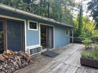 Looking for a project while enjoying mountain and valley views