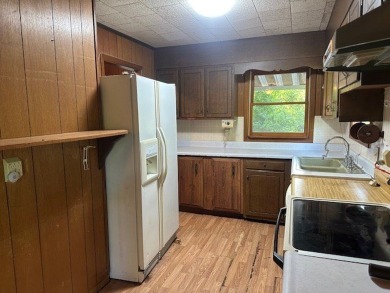 Looking for a project while enjoying mountain and valley views