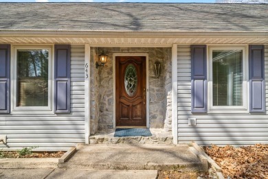 Lake Home For Sale in Cadiz, Kentucky