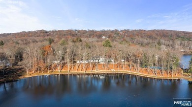 Lake Home For Sale in Franklin Lakes, New Jersey