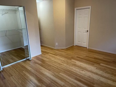 Rare opportunity to rent a spacious 4-bedroom, 2.5-bathroom - photo 13