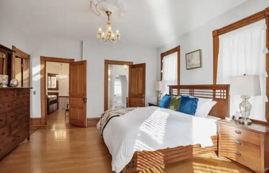 Step into a piece of Racine history with this stunning Queen - photo 17