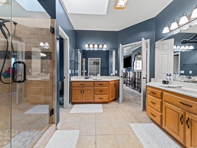 Inside furnishings are negotiable. This property is available - photo 25