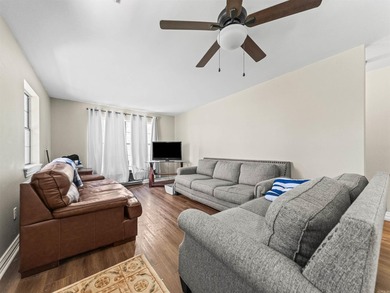 Inside furnishings are negotiable. This property is available - photo 41