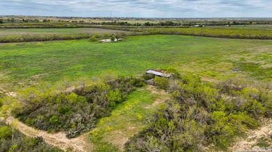 Lady Bird Lake Lot For Sale in Devine Texas