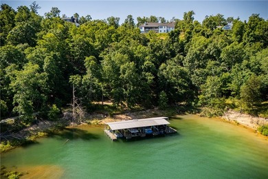 Experience lakefront living in this 2024 custom Beaver Lake - photo 4