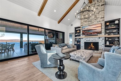 Experience lakefront living in this 2024 custom Beaver Lake - photo 7