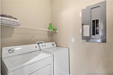 Welcome to Monarch Cove, where this fully furnished, top-floor - photo 26