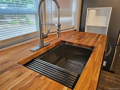 (private lake, pond, coastal) Home Sale Pending in Calverton New York