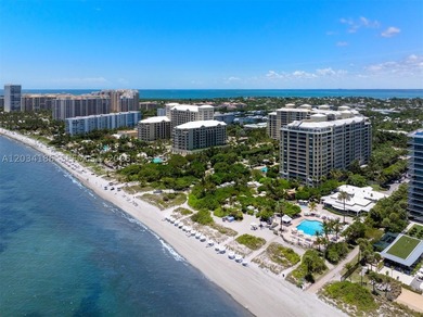 A truly exceptional opportunity at Grand Bay Tower. This - photo 33