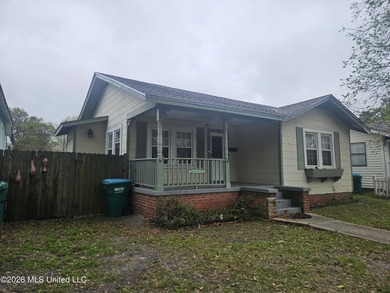 Turnkey, fully furnished property currently operating as a - photo 1