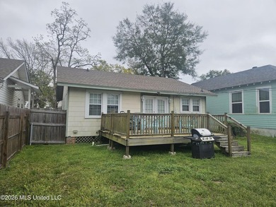 Turnkey, fully furnished property currently operating as a - photo 7