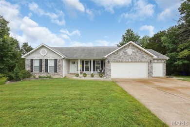 Lake Home Sale Pending in Cedar Hill, Missouri