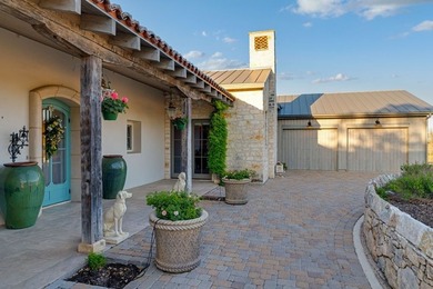 French Country Elegance in the Texas Hill Country. Set on 56.02 - photo 11