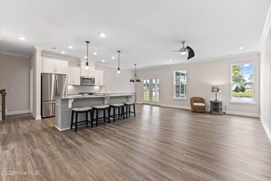 Enjoy peaceful water views from this lovely move-in ready home - photo 11