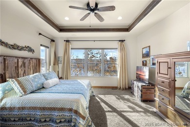 Offered by its original owners, this lovingly maintained 5-bed - photo 12