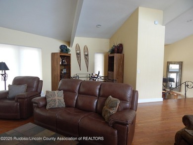 Luxury 4-Bedroom Home at Alto Lakes Golf & Country Club, Alto - photo 12