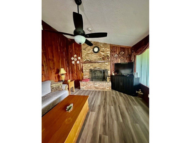 Nestled on the shoreline of Lake Seminole, this charming 2 - photo 12