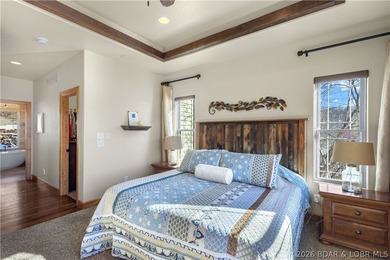 Offered by its original owners, this lovingly maintained 5-bed - photo 13