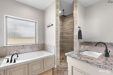 Remarkable 2018-built home on 2.5 fully fenced acres in - photo 15
