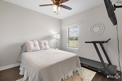 Remarkable 2018-built home on 2.5 fully fenced acres in - photo 18