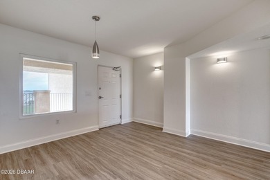 Wake to spectacular sunrises and unobstructed Atlantic views - photo 22