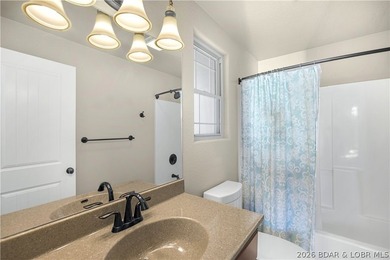 Offered by its original owners, this lovingly maintained 5-bed - photo 23