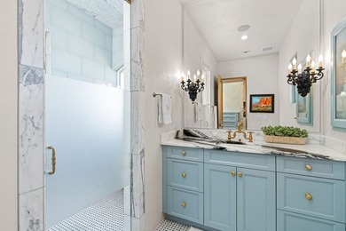 French Country Elegance in the Texas Hill Country. Set on 56.02 - photo 33