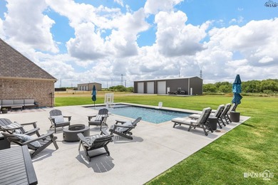 Remarkable 2018-built home on 2.5 fully fenced acres in - photo 34
