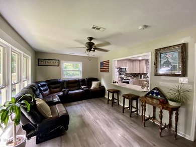 Price improvement! MOTIVATED SELLER! Peaceful farm living with - photo 8